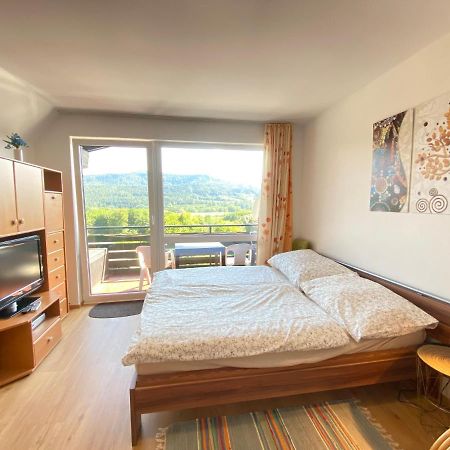Velden Living Apartments - Schiefling Panorama ชีฟลิง อัม ซี ภายนอก รูปภาพ